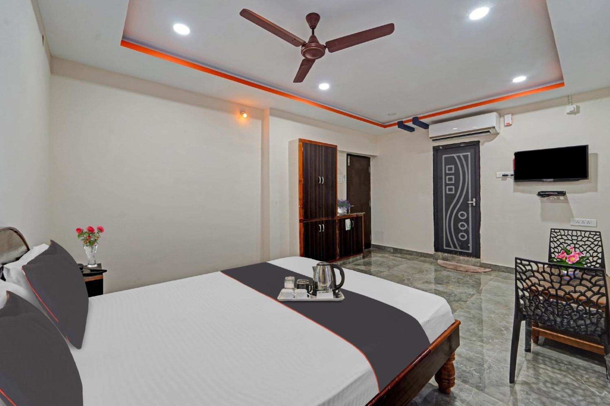 Hotel Capital O Lakshmi Residency Tirupati Exterior foto